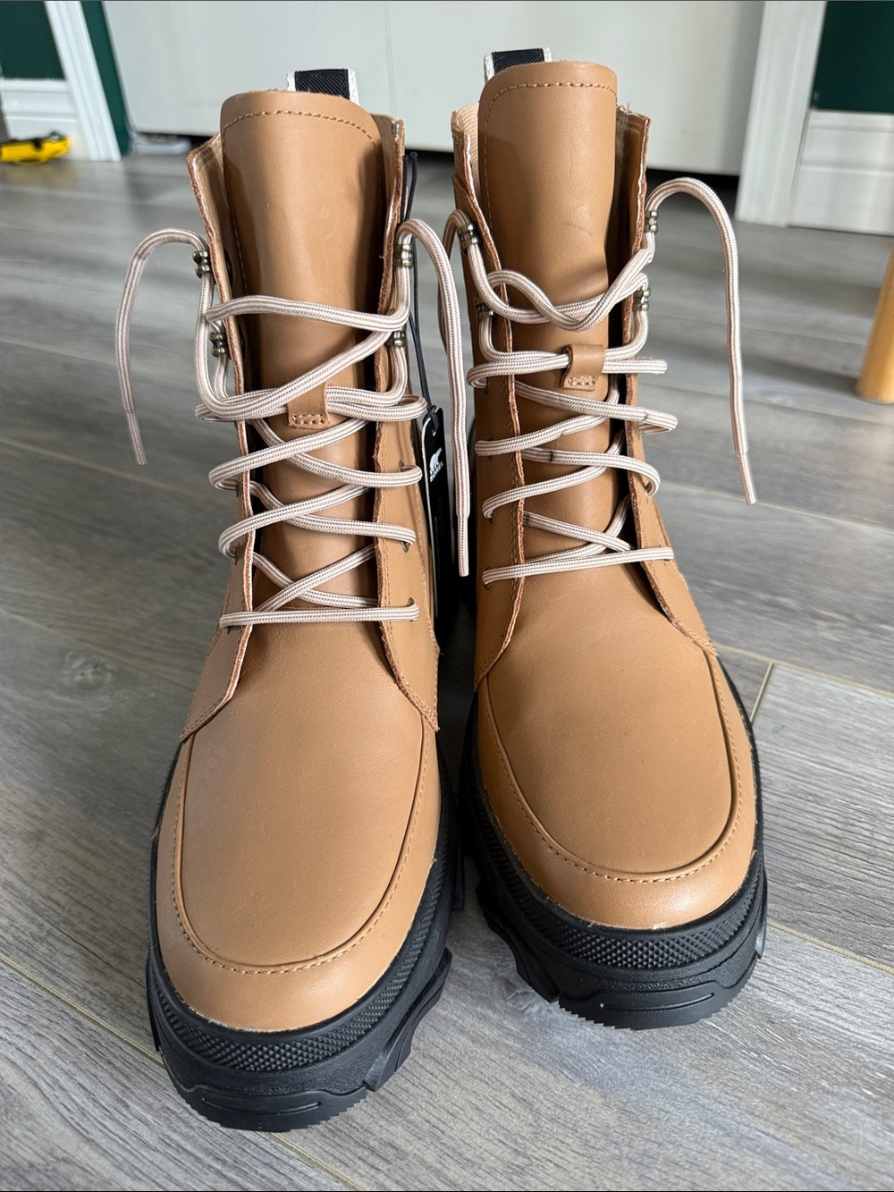 ✨NWT✨Sorel Women's Brex Boot Lace, Size 9 - Picture 4 of 9